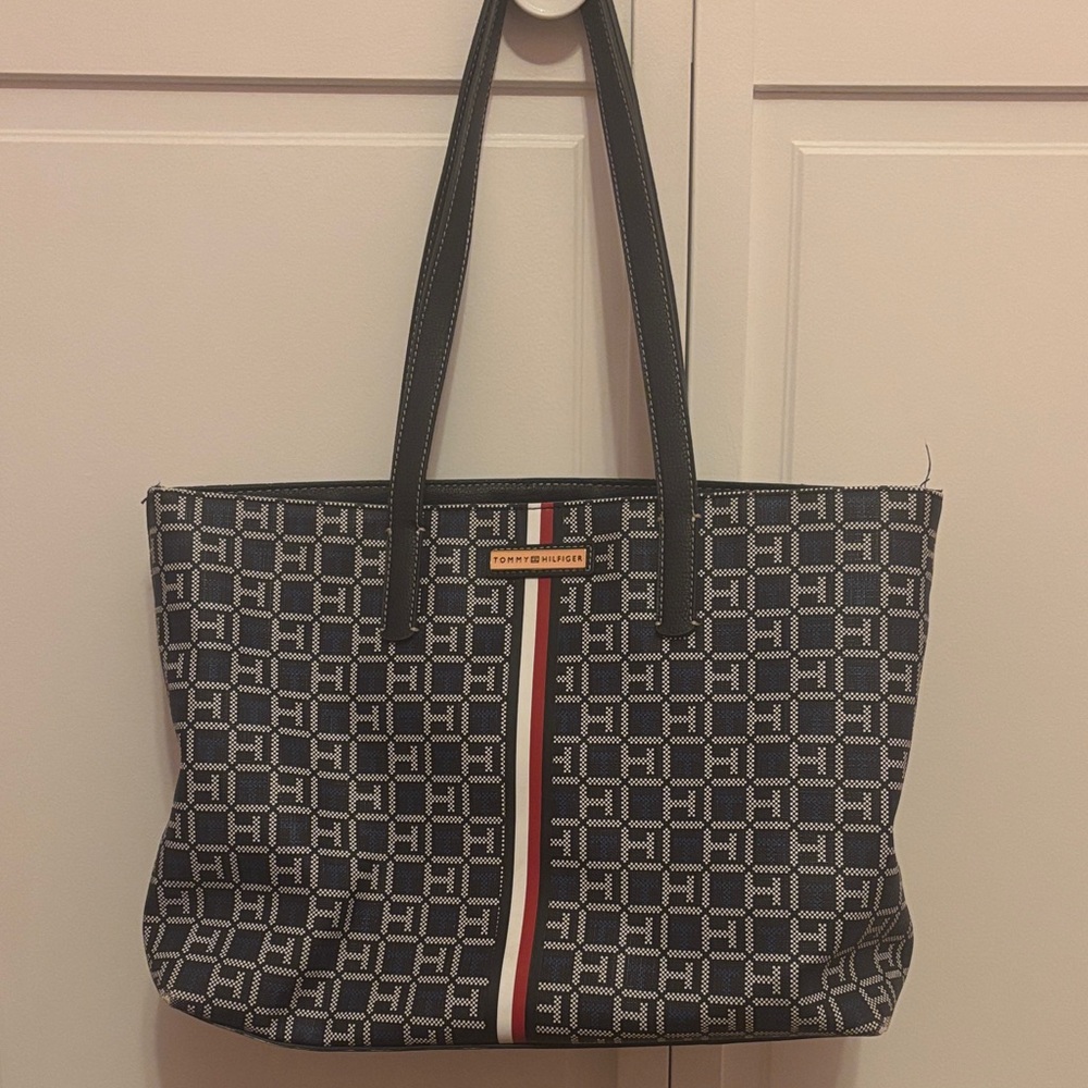 Tommy Hilfiger Navy and White Patterned Tote
